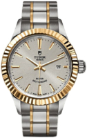 Tudor Naisten kello M12113-0003 Style Hopea/Kullansävytetty teräs